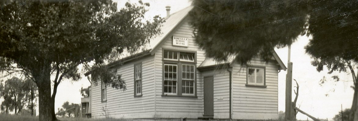 Bonegilla Primary School, 10516 P3 Unit 4 Black and white photo of an old school building